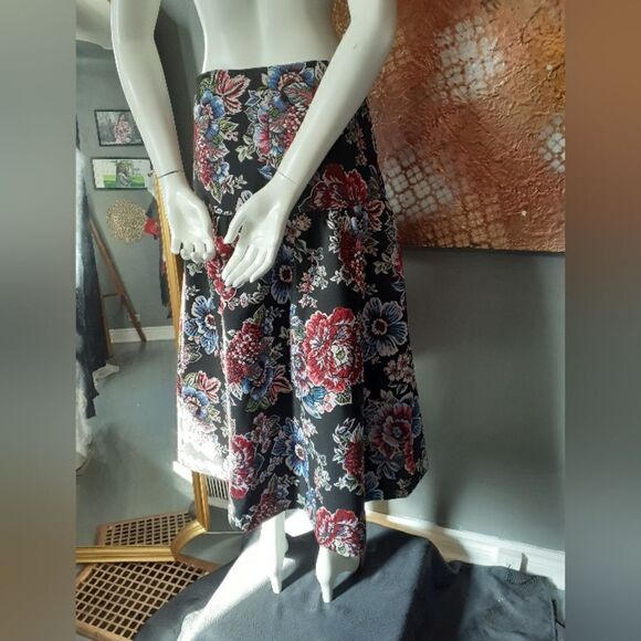 Zara Brocade Jacard Floral Full Midi Skirt - Picture 12 of 13